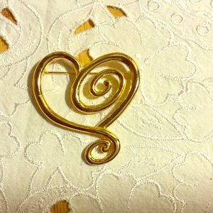 ⚜️Women’s Vintage Eternal Heart ⚜️